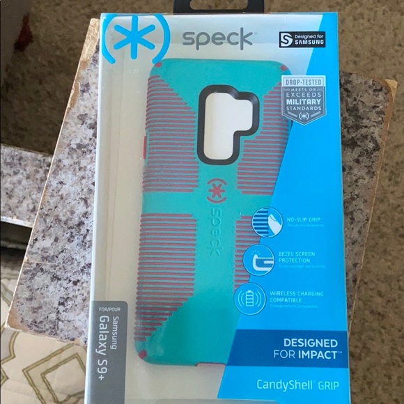 speck Accessories - Phone case